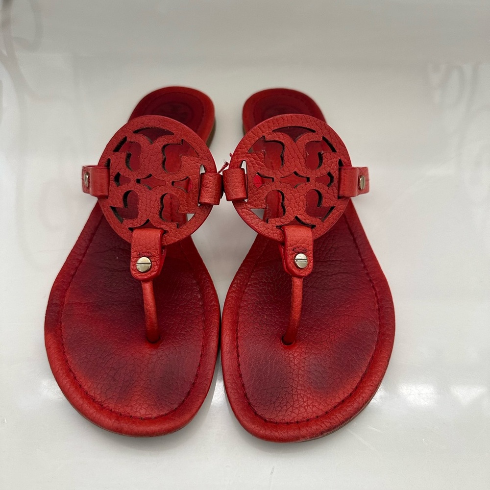Red Tory Burch, sandals